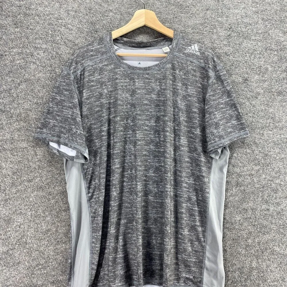 Adidas Activewear T-Shirt Men XL Gray Fitted Techfit Crew Neck Short Sleeve